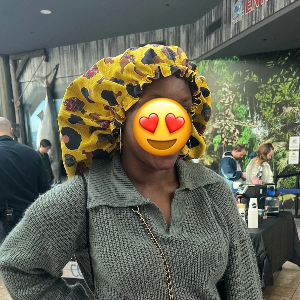 Adult bonnets - Picture 4 of 4